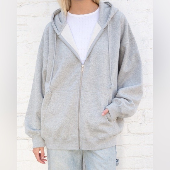 Brandy Melville Jackets & Blazers - Brandy Melville Gray Oversized Thick Jacket